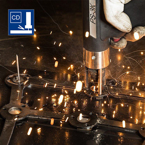 Kapacitné priváranie svorníkov