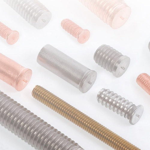 Svorníky na kapacitné priváranie